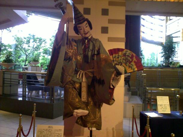 A larger than life Kabuki doll at the hotel lobby